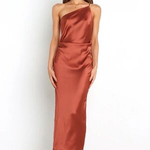 Petal and Pup Luella One-Shoulder Rust Dress